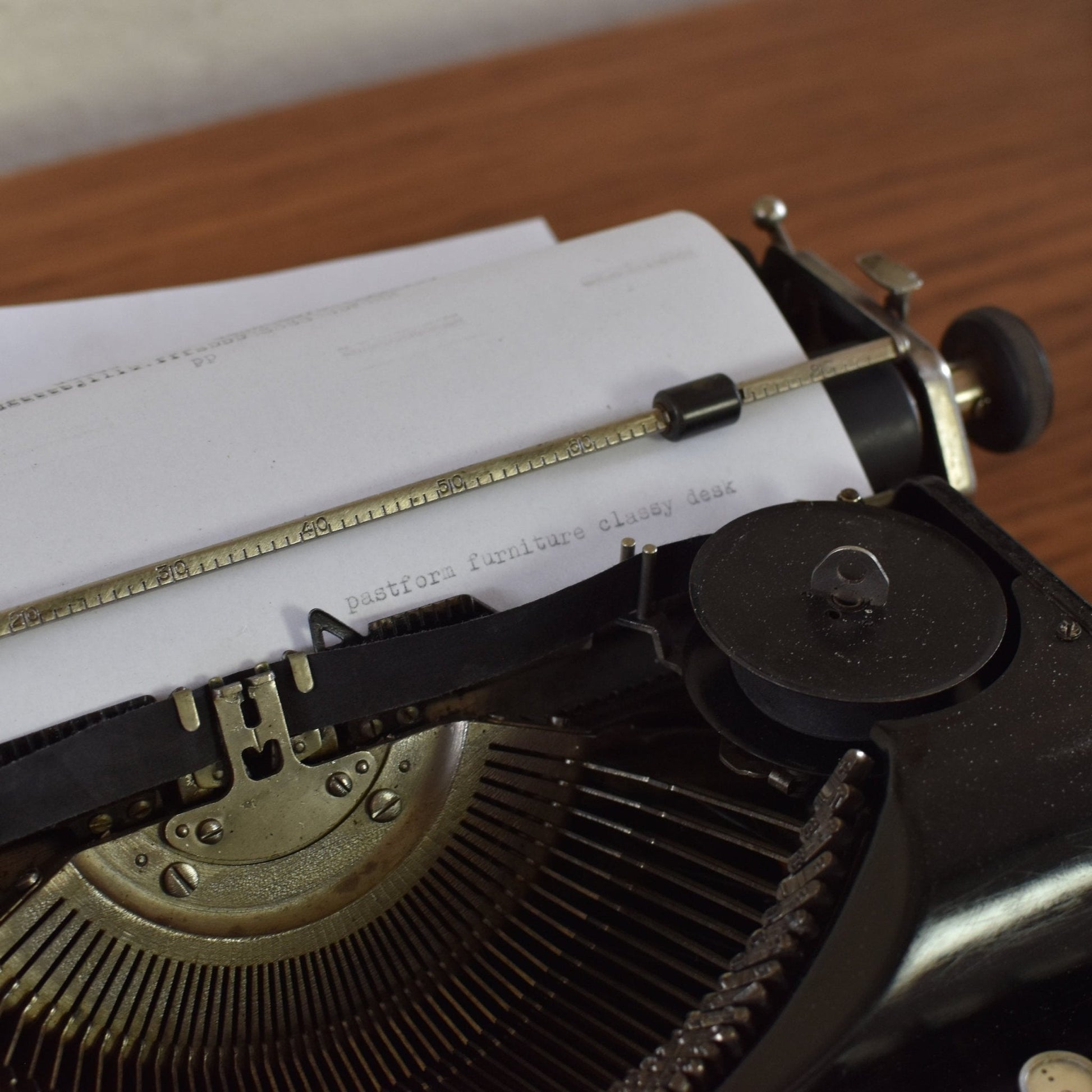 Biurko CLASSY DESK - Pastform Furniture